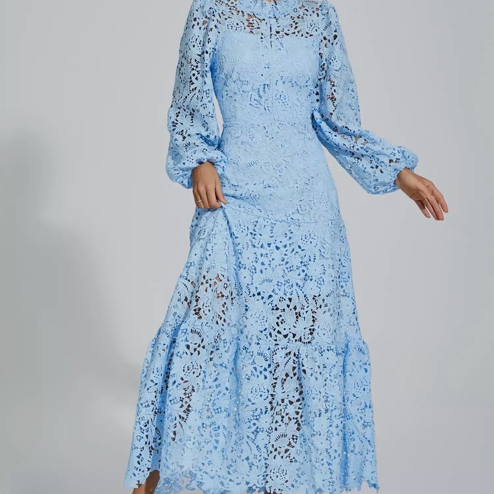 Elegant Blue Lace Dress